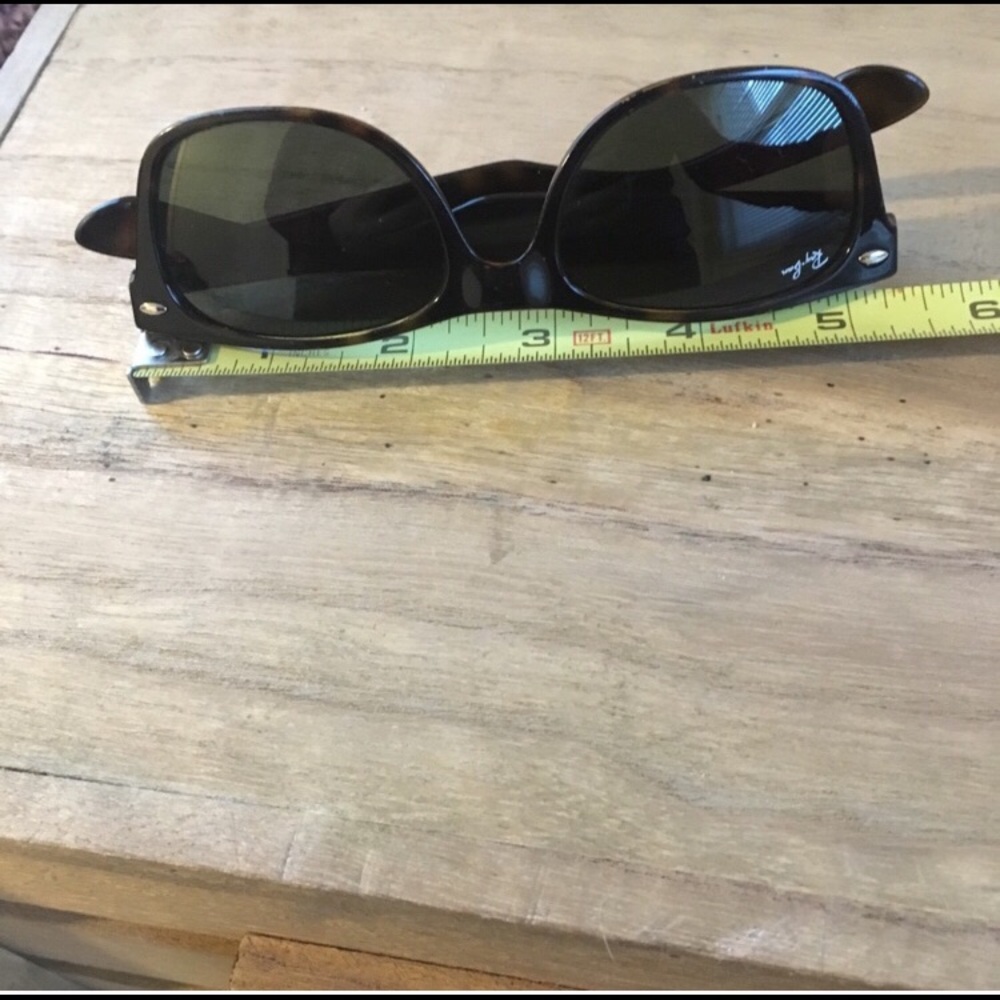 Ray Ban Wayfarer with original case